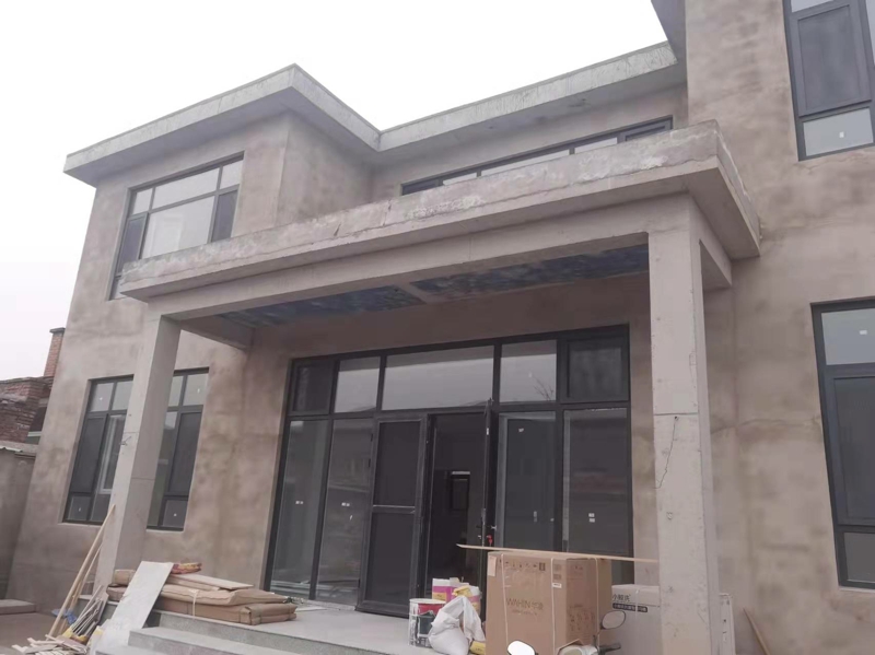 ��ɽ��@���Խ��e��